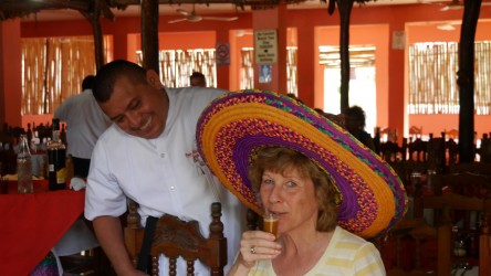 Lunch mit Verkostung am Weg nach Méridia