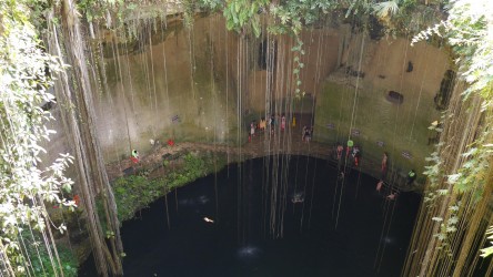 Badestopp, Cenote Ik Kil bei Chichén Itzá