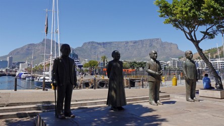 Südafrikanische Nobelpreisträger, Waterfront