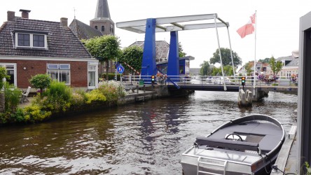 Anlegeplatz zum Mittagessen, Warten