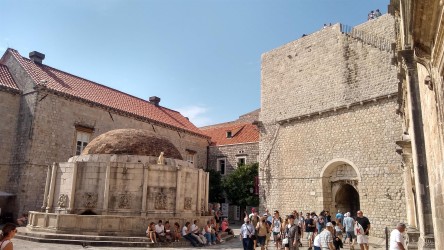 Onofrio-Brunnen, Dubrovnik