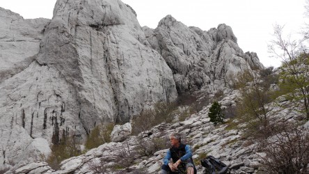Am Fuß des Bojin kuk
