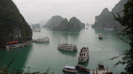 Blick aus der Hang Dau Go Höhle