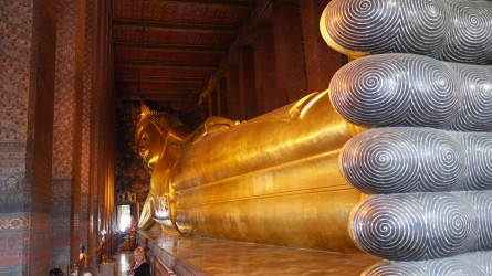 Wat Po Declining Buddha, Bangkok