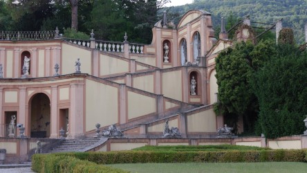 Villa Bettoni-Cazzago, Gargnano