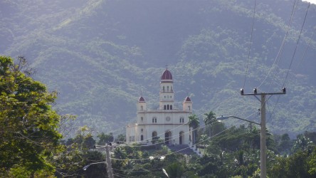 Basílica Nuestra Señora de la Caridad del Cobre