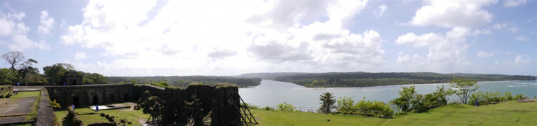 Mündung des Río Chagres, San Lorenzo