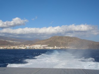 Mit der Fähre von Teneriffa