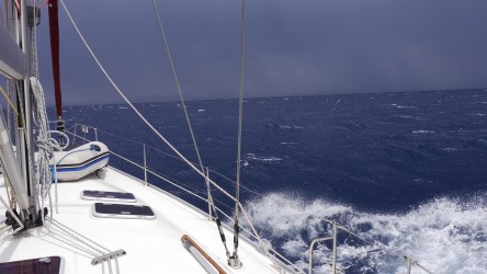 Gewitter auf Kurs Kalamaki