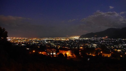 Nächtlicher Blick auf Palermo