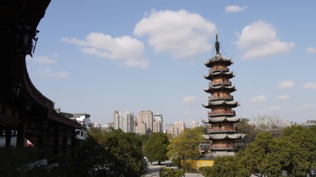 Longhua Pagode