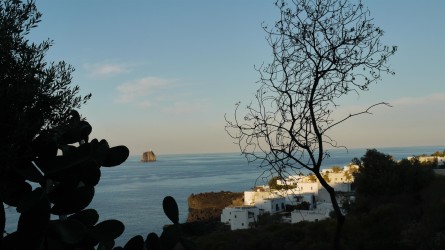 Strombolicchio vor Stromboli