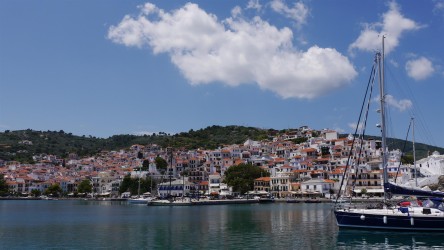 Hafen von Skopelos Stadt