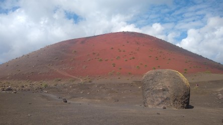 Vulkanische Bombe vor der Caldera Colorada