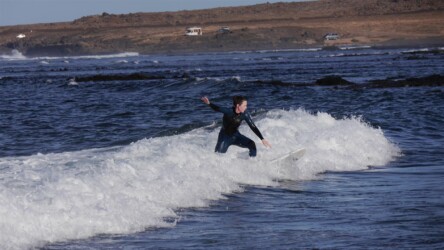 Surfing, North Shore