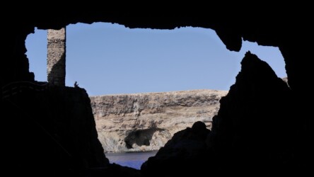In der Lavaröhre, Caleta Negra Cuevas, Ajuy