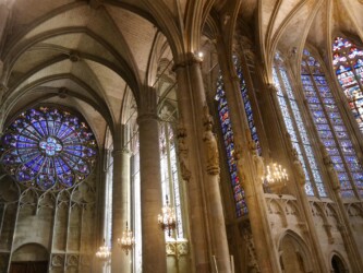 Basilique Saints Nazaire, Cíte