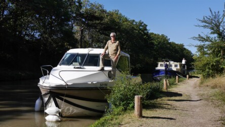 Warten auf Schleusung, Écluse de Fonfile