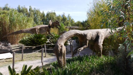 Dinos im Park
