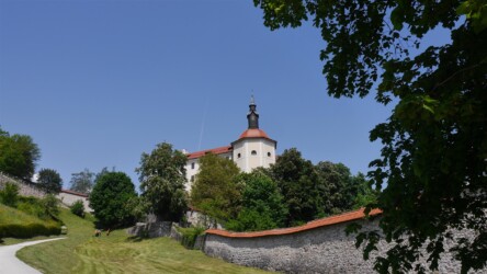 Burgmauer, Loški grad