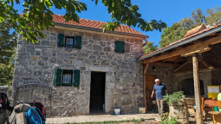 Michaels Hütte, Njive