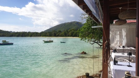 Del Place Restaurant, Anse L'Islette