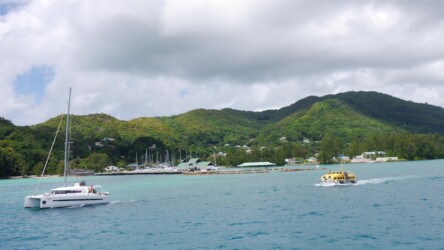 Hafeneinfahrt von Praslin