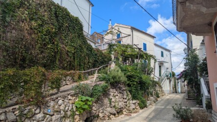 Flanieren durch Dobrinj