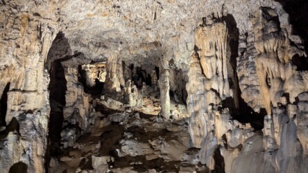 Tropfsteinhöle (Špilja) Biserujka