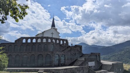 Cerkev Sv. Antona, Kobarid