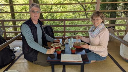 Soba Nudel Lunch beim Tempel