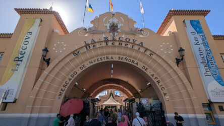 Mercado de Nuestra Señora de África, St Cruz